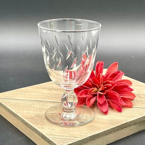 Set of 5 (1957- ) Colonial Heritage Water / Wine Goblets by Libbey; Blown Glass Midcentury Barware; Vintage Glassware; Dessert / Cocktails