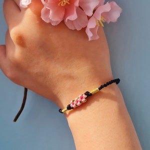 Makramee Armband Freundschaftsarmband Goldene Sakura Kirschblüten blumen schwarz pink frühling