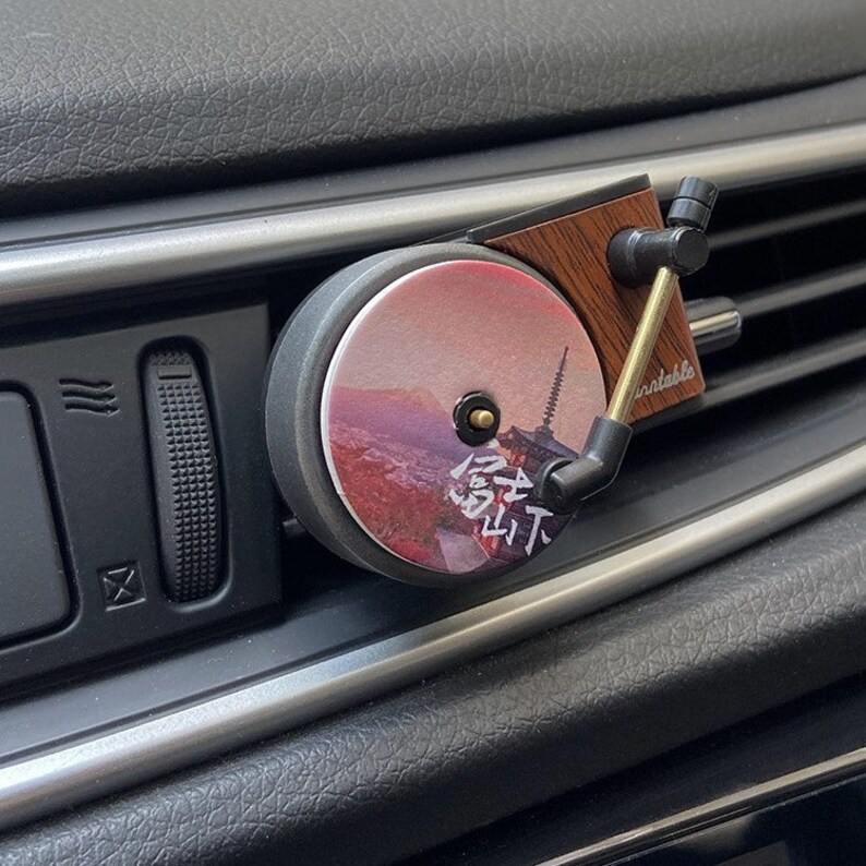 Car Air Freshener Record Player, Car Fragrance Diffusers Clips in Retro