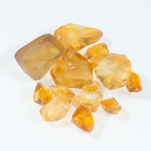 Raw Citrine Crystal: 1 Kg Rough Stone, Natural Unheated (10-25mm)