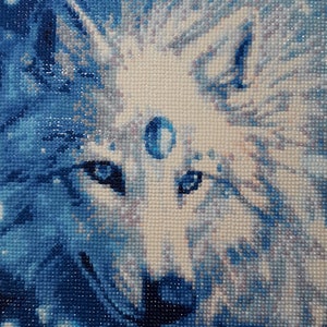Wolf Blue Jewel Completed 5D Diamond Painting