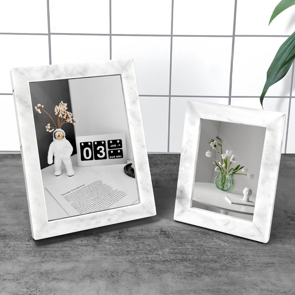 Scala Santa Set of 2 White Marble Photo Frame in 2 Sizes: 4 X 6 & 5 –  Lijo Décor