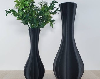 Tall Matte Black Modern Fluted Bud Vase | Table Vase | Home Decor | Flower Vase