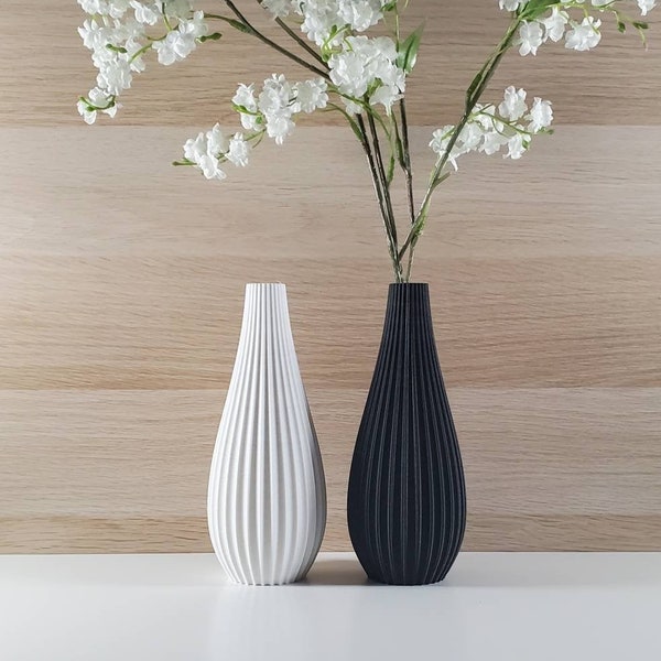 Matte White or Black Modern Rippled Bud Vase | Desk Vase | Home Decor | Flower Vase