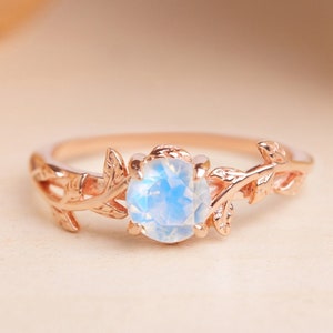 Rose Gold Moonstone Ring, Unique Moonstone Ring, Promise ring for her, Floral Ring, Moonstone Bridal Ring, Ring for her Rainbow Moonstone,