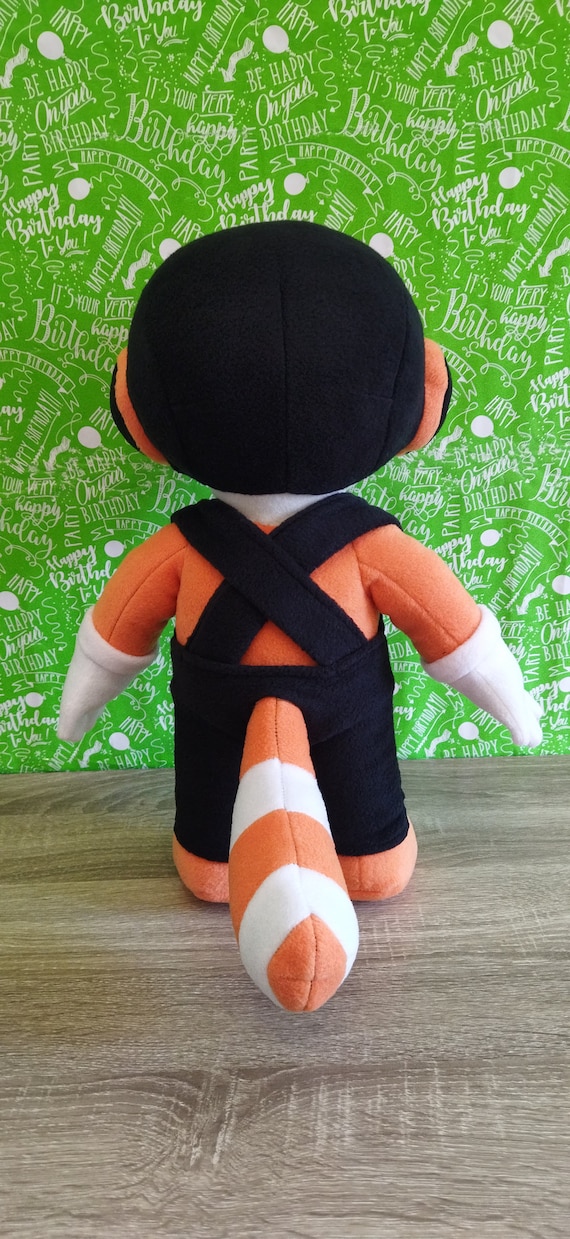 受注生産のぬいぐるみ。皇帝M. マリオexe。マリオの狂気。大きな