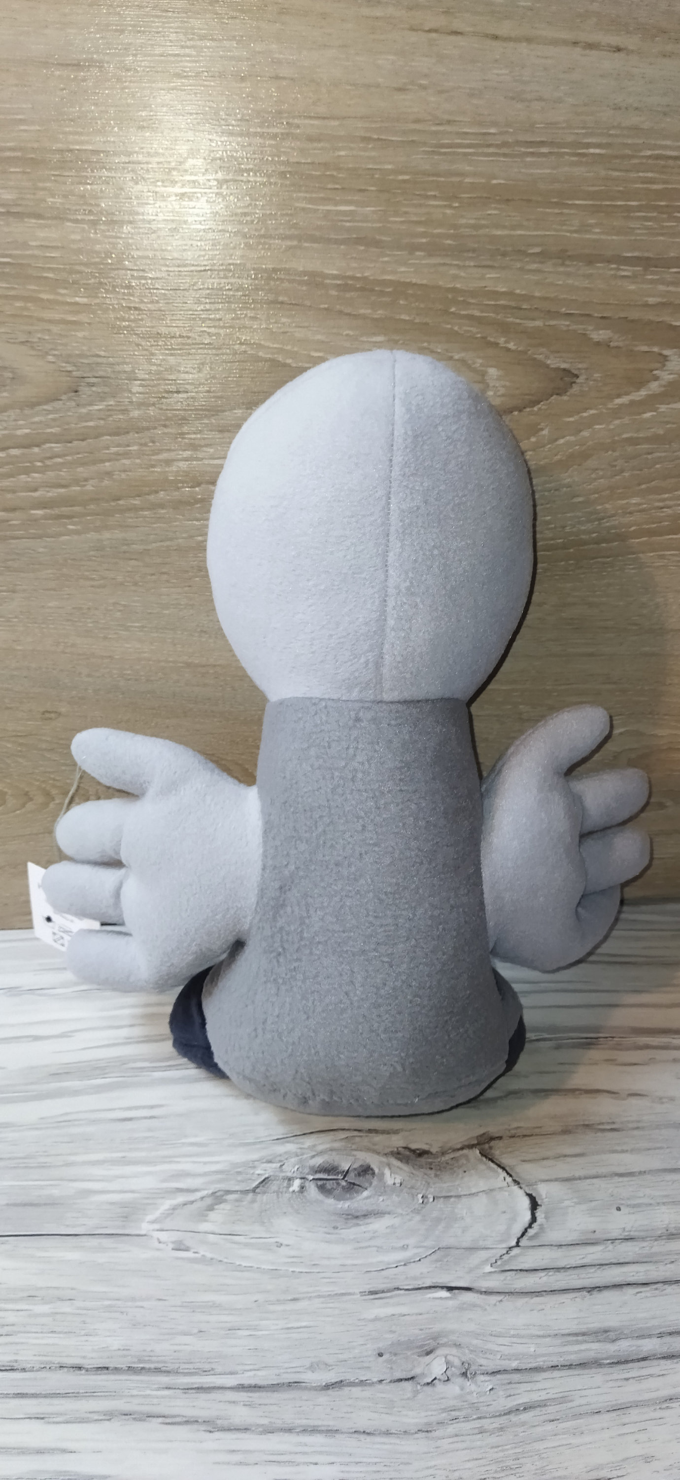 グラント。マッドネスコンバット。大きなぬいぐるみ。サイズ13