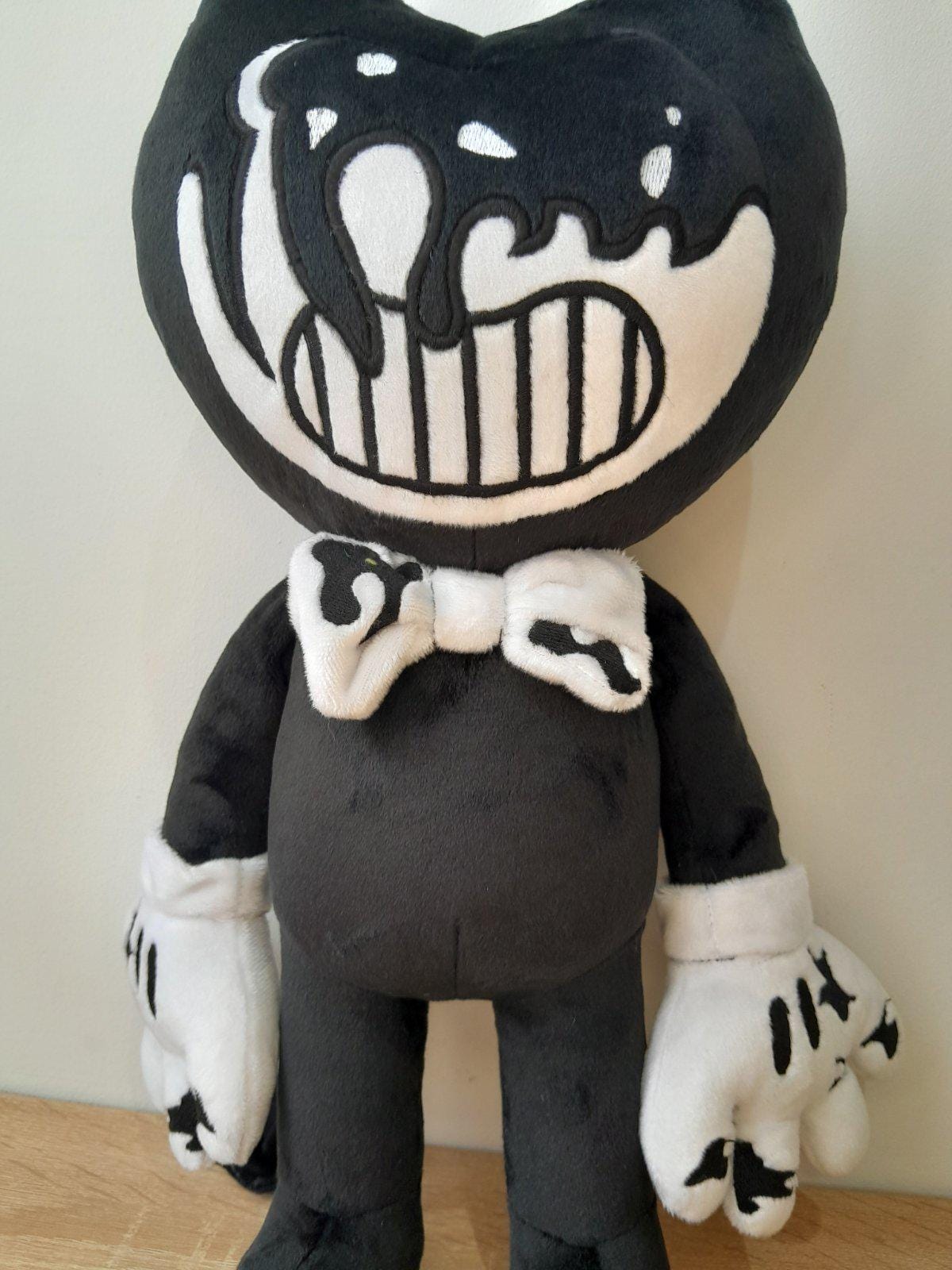 Youtooz Bendy ぬいぐるみ（Bendy） – インフォレンズ・ギーク