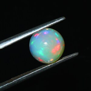 Geboortesteen oktober, Welo Fire Opal cabochon, opaal cabochon, natuurlijke Ethiopische opaal cabochon, losse edelsteen, rond formaat 8 x 8 x 5 mm ct. 2,25