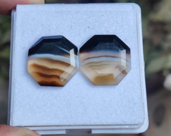Par de ágatas negras bandeadas: cabujones de piedras preciosas facetadas con talla escalonada, 19x19x4 mm