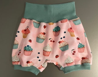 Short harem pants for babies, with a cute cupcake print, size: 68/74