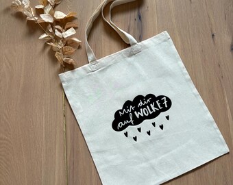 Jute bag with the inscription 'With you on cloud nine'