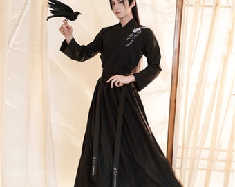black hanfu