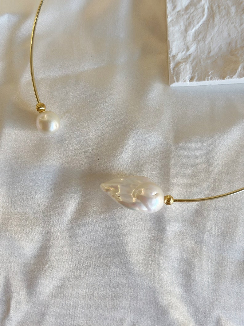 Baroque Pearl Collar Freshwater Baroque & Round Pearls Gold Choker Minimalist Bridal Pearl Choker Bridal Pearl Necklace image 8