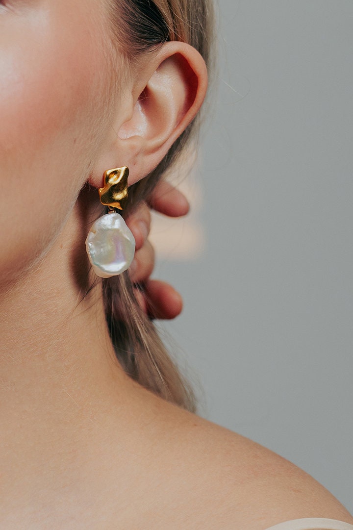 Petal Keshi Pearl Drop Earrings: 14K Gold Filled Baroque Pearls - Etsy