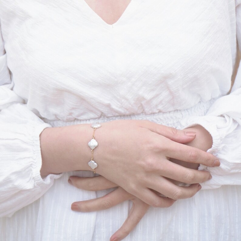 Baroque Pearl Bracelet White Four Leaf Clover Bracelet Gold Filled Chain Van Cleef Style Fortune Bracelet Mother's Day Gift image 4