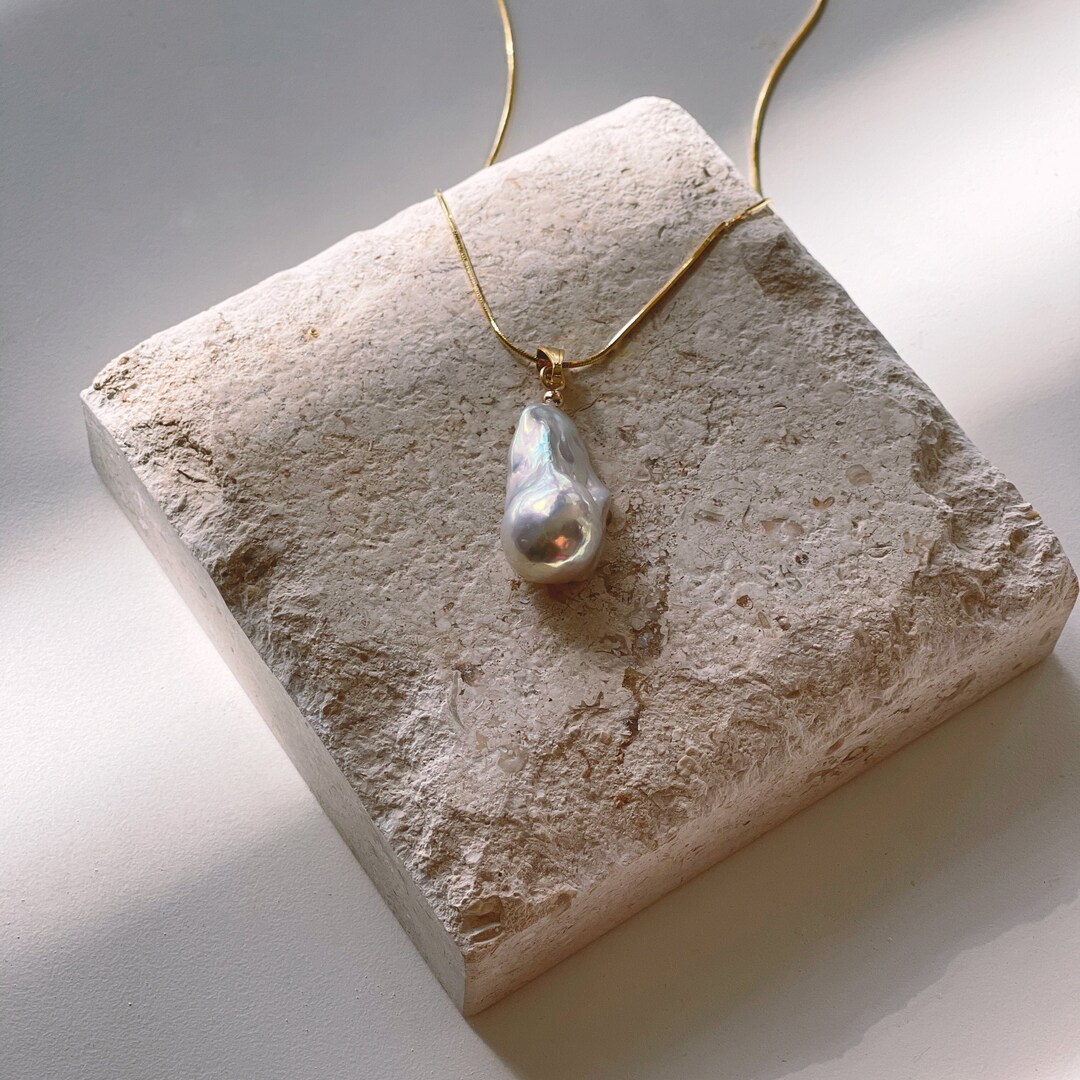 ネックレス・ペンダント The Baroque Pearl and Silver Ball Necklace Silver Baroque Pearl Ball Chain Necklace – dadybones