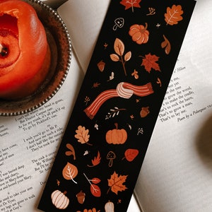Autumnology Bookmark | Autumn | Fall | Books | Leaves | October | Autumn | Dark Academia | Gothic | Halloween | Spooky | Cottagecore