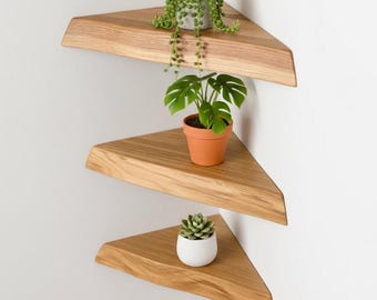 Estante flotante de esquina de roble hecho a mano, decoración minimalista de pared de madera.