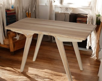 Adjustable Height Ash Wood Coffee to Dining Table: 2-in-1 Farmhouse Design