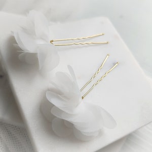 Bridal jewelry/ Hair jewelry/ Bridal accessories/ Floral hair jewelry image 1