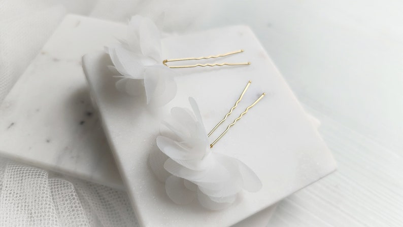 Bridal jewelry/ Hair jewelry/ Bridal accessories/ Floral hair jewelry image 1