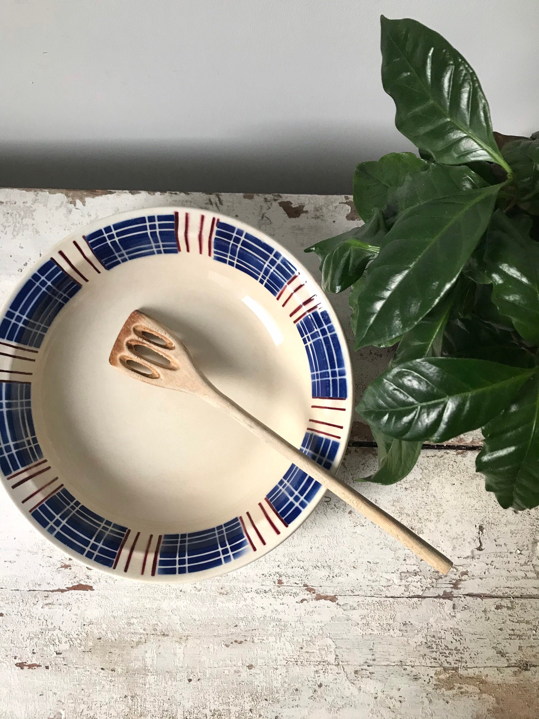 Cuillère en Bois Vintage avec Trois Trous/11 Années 1980