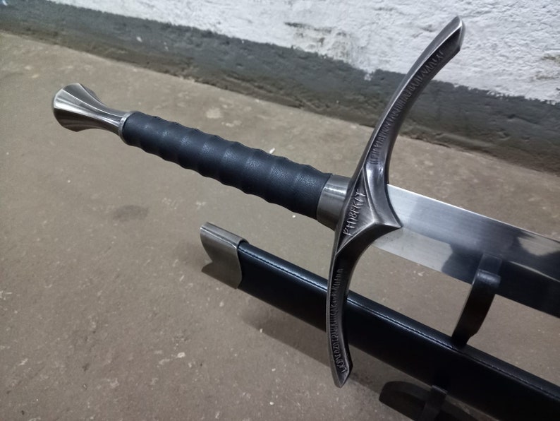 The Lord of the Rings Hobbit Gandalf Sword Blade Dagger cosplay metal weapon prop