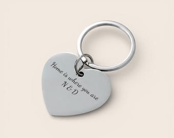 Personalized heart-shaped key ring with engraving – your text – made of stainless steel