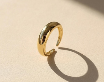 Minimalist classic layering ring made of 925 sterling silver or gold-plated silver