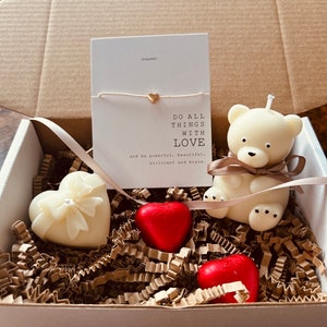 White Beeswax Bear interior candle Set| Love heart Candle| Love hearts Gift Set