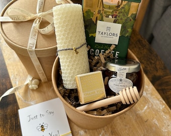 Personalized Thank You Gift Set: Teacher's gift| Thank you Candle |Handmade Beeswax Candles,Honey set,beehive candle,mini jar beeswax candle
