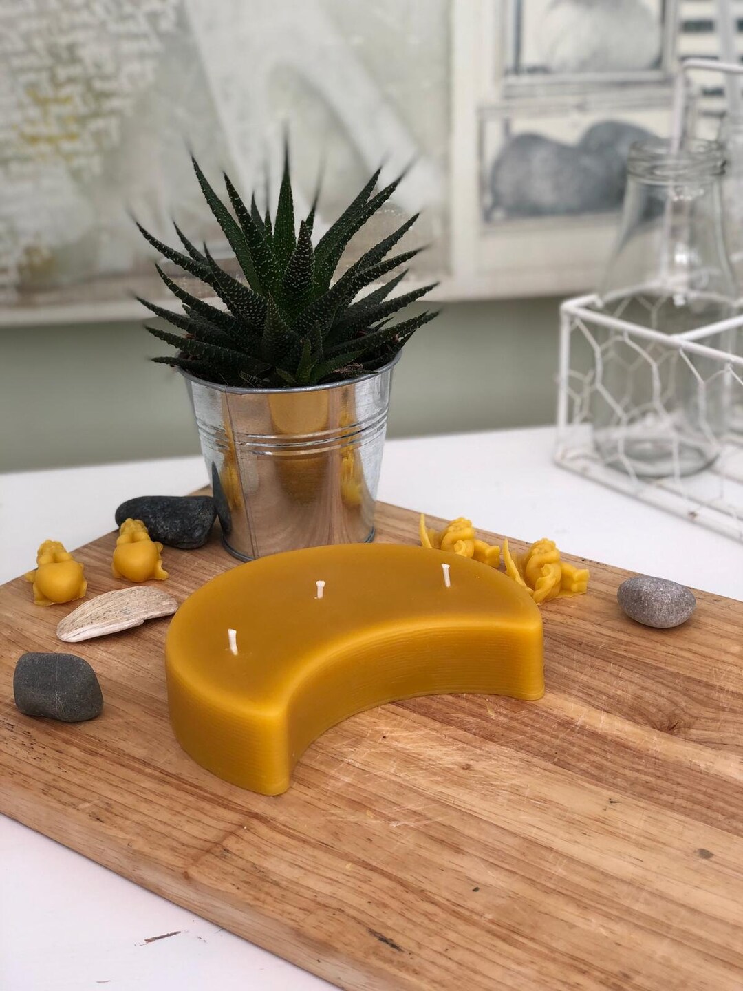 100% Pure Beeswax Hand Poured Half Moon Shaped Candle | Romantic Gift ...