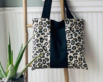 large leopard print bolsa