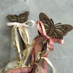 Wood Butterfly Wand / Flower Girl Wand / Gift for Little Girl / Fairy Princess Wand / Magic Wand / Easter Basket Stuffer for Girls