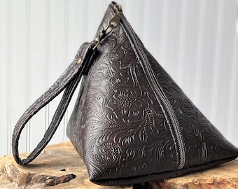 Boho Western Pyramid Wristlet / Small Wristlet / Western Country Floral Wristlet / Small Boho Purse / Triangle Clutch / Country Girl Purse
