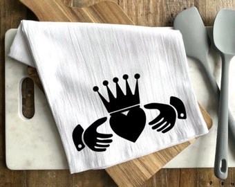 Claddagh Tea Towel / Celtic Family Gift / Irish Claddagh Gift / Irish Wedding Gift / Celtic Kitchen Towel / St. Patrick's Day Gift