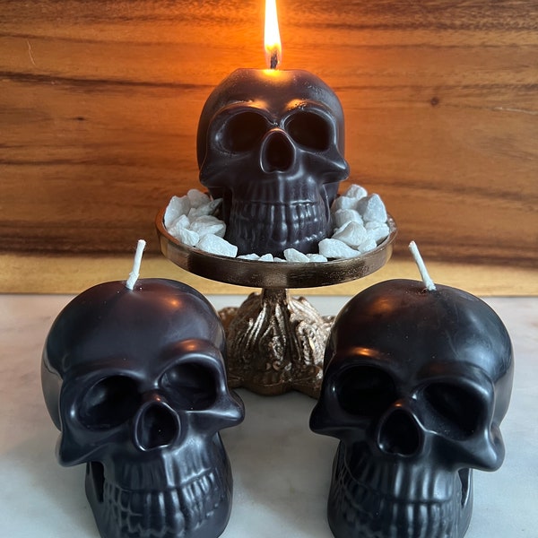Black Skull Candle / Halloween Candle / Spooky Decor / Skull Head / Hand Poured Soy Wax Candle / Skull Decor / Gothic