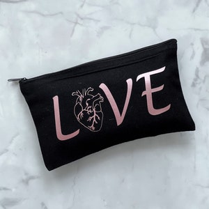 Love Cosmetic Bag / Anatomical heart / Human Heart Cosmetic Bag / Valentine&#39;s Day Gift / Love Make-up Bag / Gift for Her / Love Bag