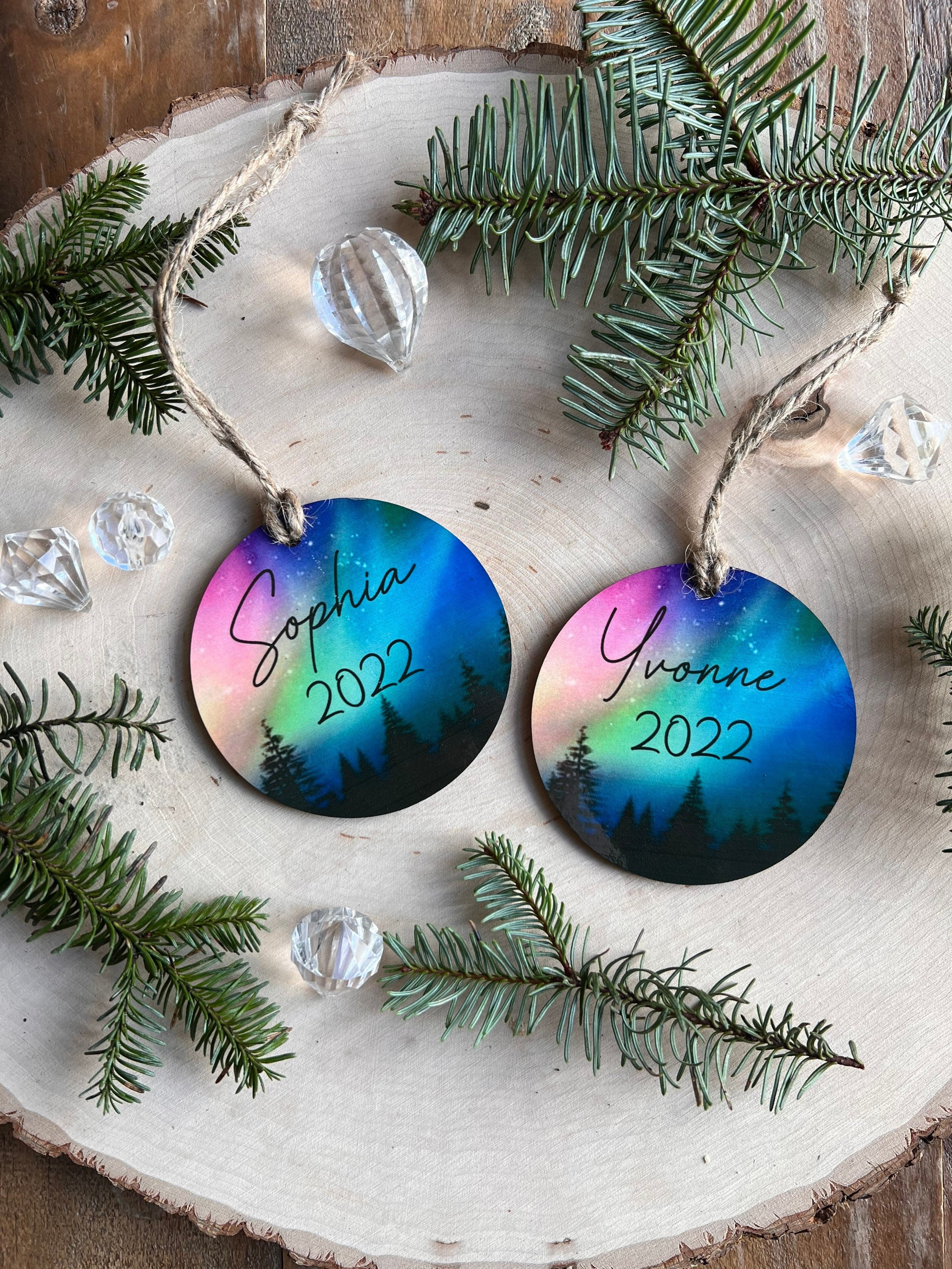 25+ Northern Lights Christmas Ornaments