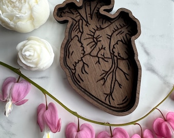 Anatomical Heart Ring Dish / Valentine's Day Jewelry Dish / Trinket Tray /  Heart Shaped Jewelry Tray / Wedding Gift / Wood Heart Ring Bowl