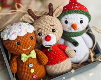 Christmas crochet tree ornaments