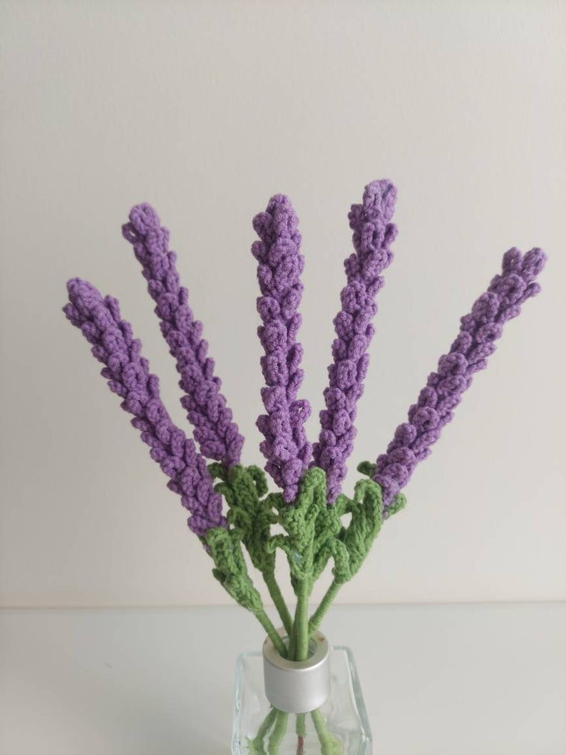 Crochet lavender English pattern video, Amigurumi lavender flower pattern, Easy crochet flower bouquet pattern image 5