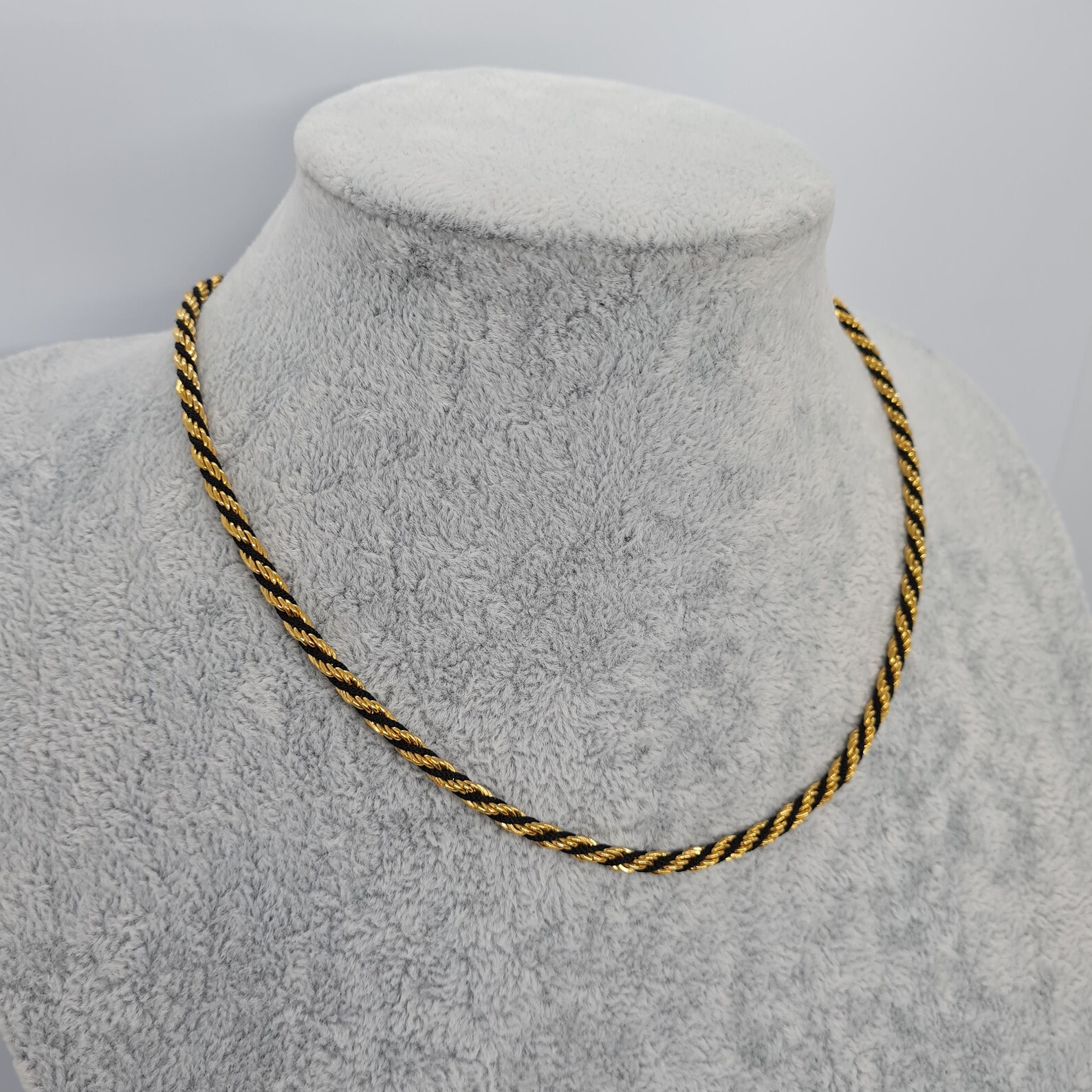 Vintage TRIFARI rope chain necklace Gold and black twisted Etsy