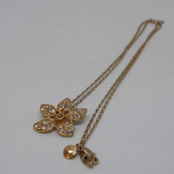 J.CREW flower pendant necklace Vintage gold tone … - image 10