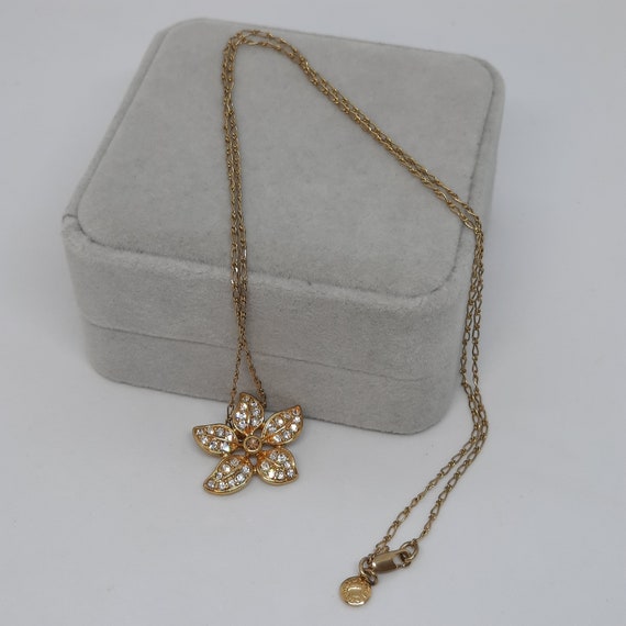 J.CREW flower pendant necklace Vintage gold tone … - image 8