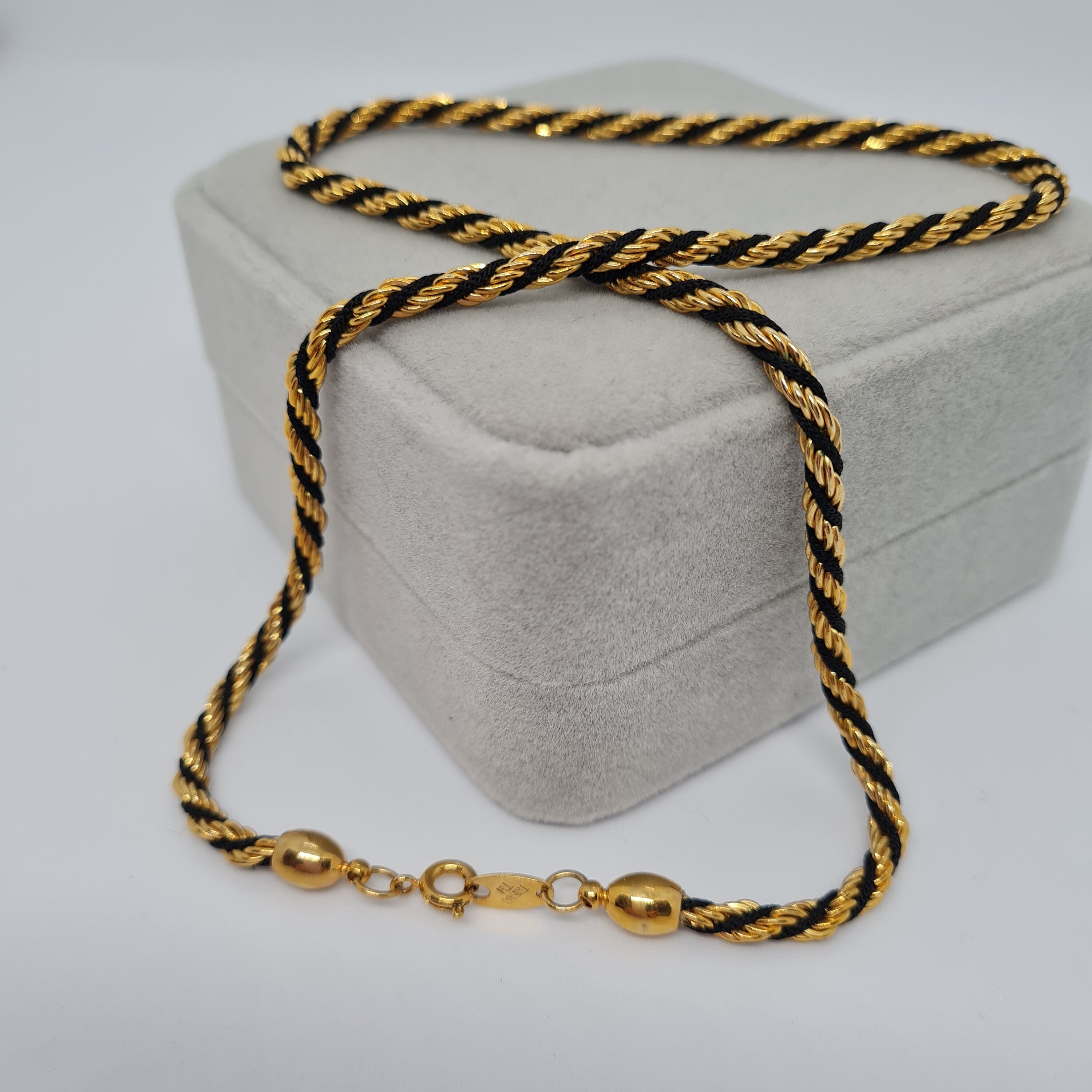 Vintage TRIFARI rope chain necklace Gold and black twisted Etsy