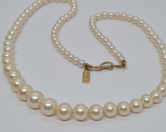 Vintage MARVELLA Faux Pearl Choker: Gold-Tone Necklace