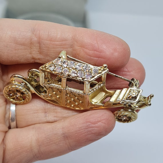 Vintage AJC car brooch Gloss gold tone metal with… - image 8