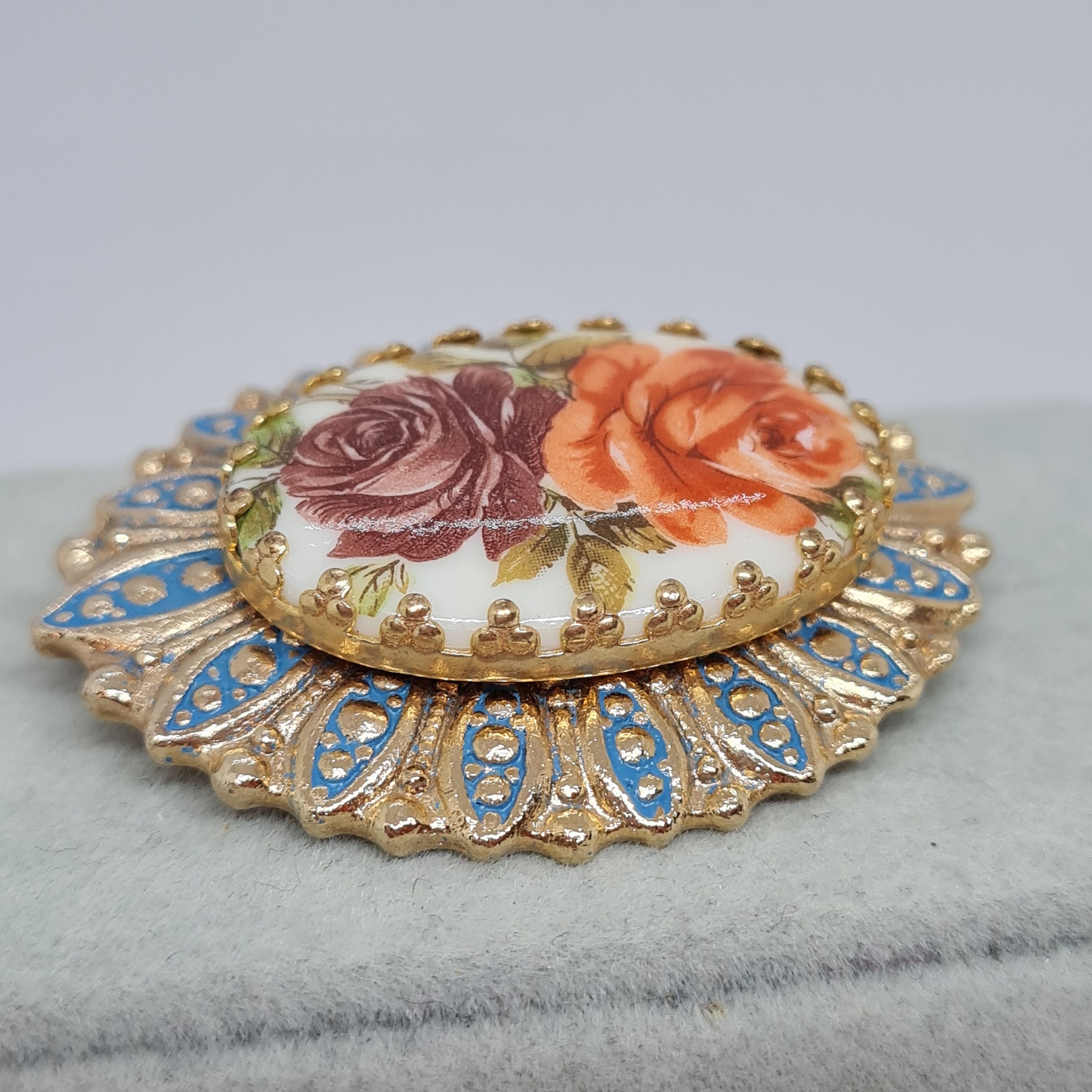 Vintage Giovanni Brooch, Gold Toned Flower Pin, Fancy Antique Jewelry